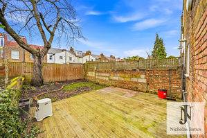 Photo 11- click for photo gallery